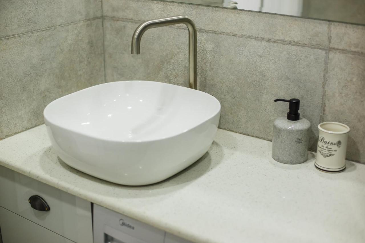 New Wave 2 Apartment Batumi Ngoại thất bức ảnh